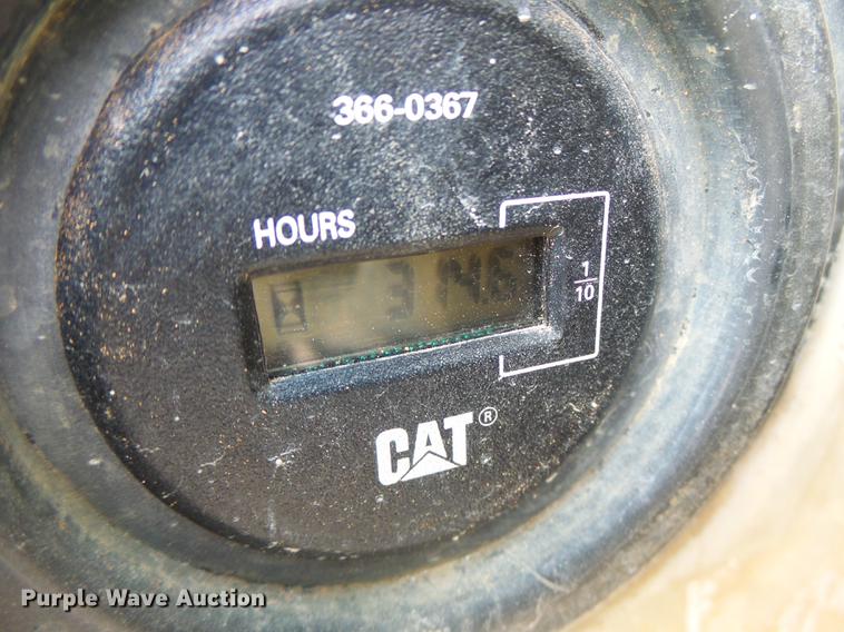 image for item DB9808 2002 Caterpillar 330C excavator