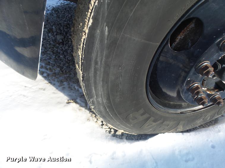 image for item DB9809 2004 Freightliner M2106 vacuum truck