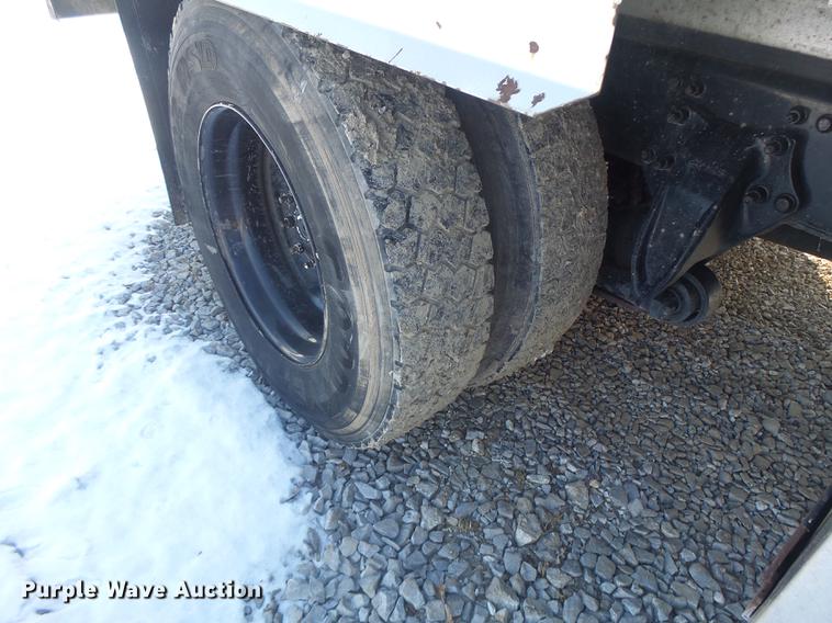 image for item DB9809 2004 Freightliner M2106 vacuum truck