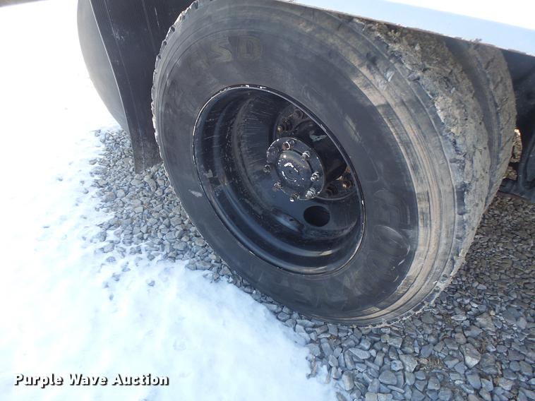 image for item DB9809 2004 Freightliner M2106 vacuum truck