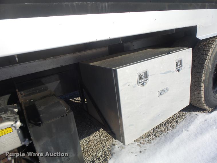 image for item DB9809 2004 Freightliner M2106 vacuum truck