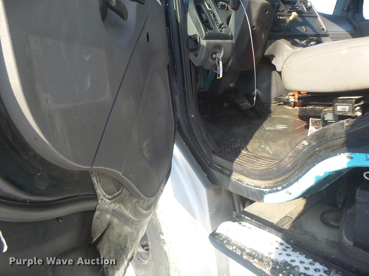 image for item DB9809 2004 Freightliner M2106 vacuum truck