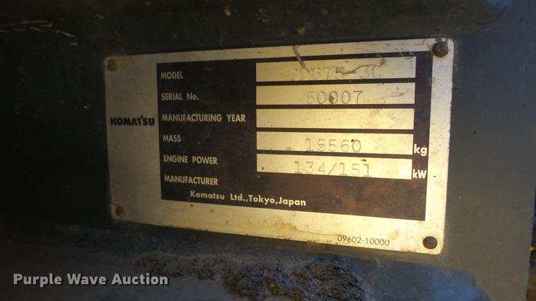 image for item DC0549 2004 Komatsu GD675 motor grader