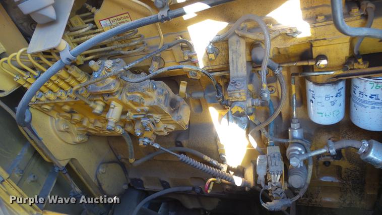 image for item DC0549 2004 Komatsu GD675 motor grader