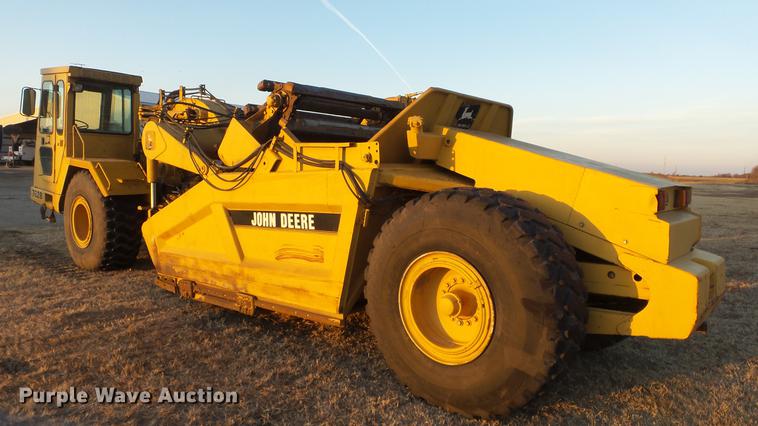 image for item DC0550 1991 John Deere 762B elevating scraper