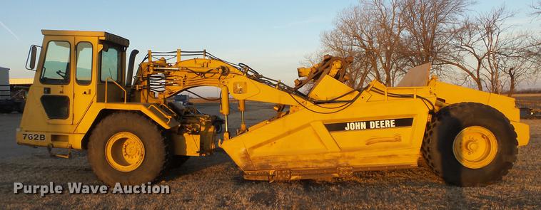 image for item DC0550 1991 John Deere 762B elevating scraper