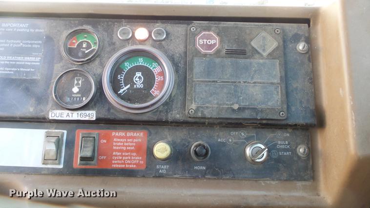 image for item DC0550 1991 John Deere 762B elevating scraper