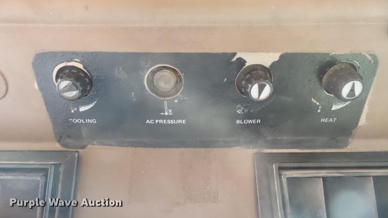 image for item DC0550 1991 John Deere 762B elevating scraper