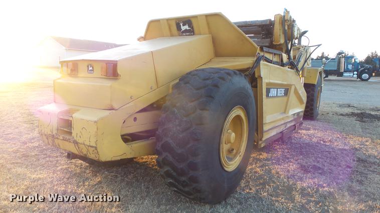 image for item DC0550 1991 John Deere 762B elevating scraper