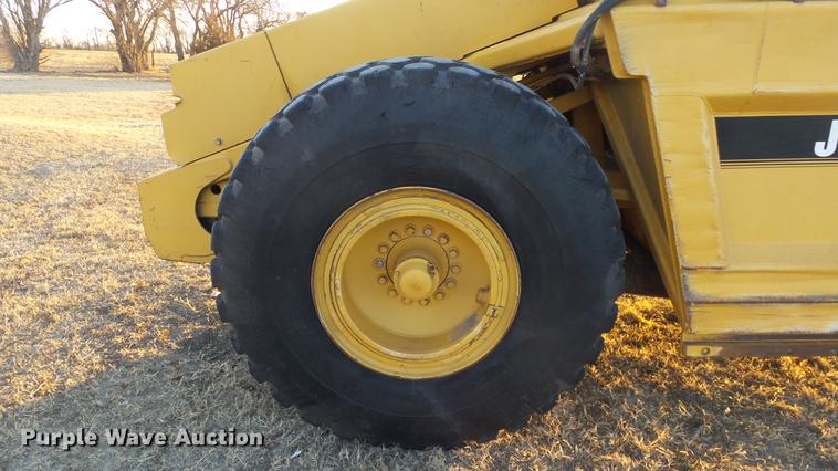 image for item DC0550 1991 John Deere 762B elevating scraper