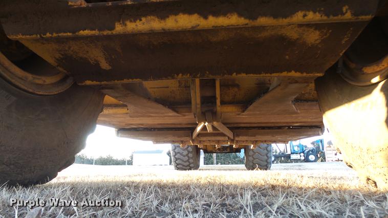 image for item DC0550 1991 John Deere 762B elevating scraper