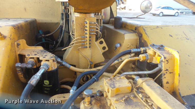 image for item DC0550 1991 John Deere 762B elevating scraper