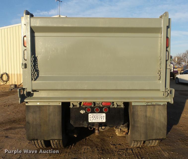 image for item DC0551 2007 Mack CV713 dump truck