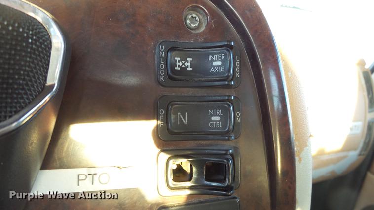 image for item DC0551 2007 Mack CV713 dump truck