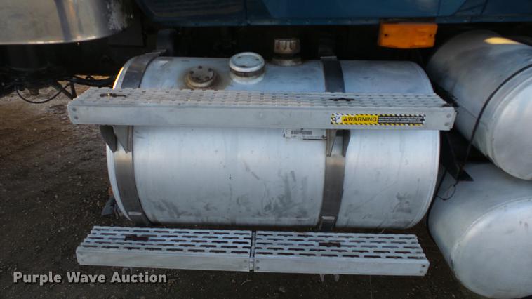 image for item DC0551 2007 Mack CV713 dump truck