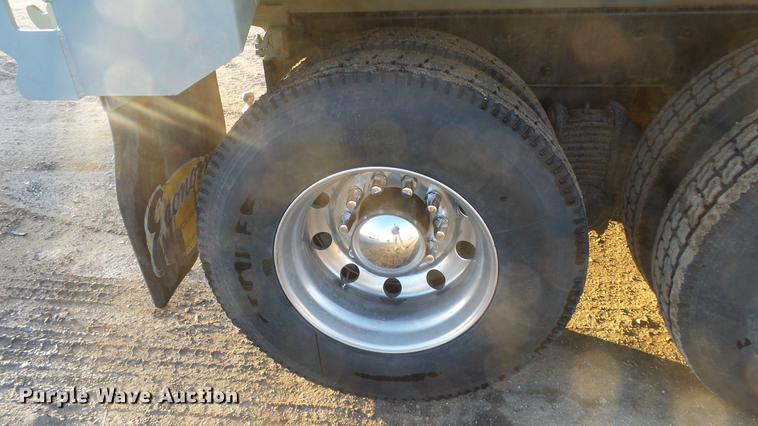 image for item DC0551 2007 Mack CV713 dump truck