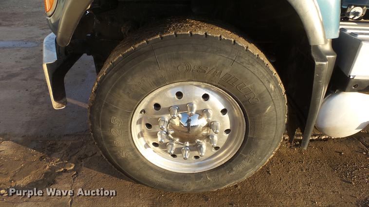 image for item DC0551 2007 Mack CV713 dump truck