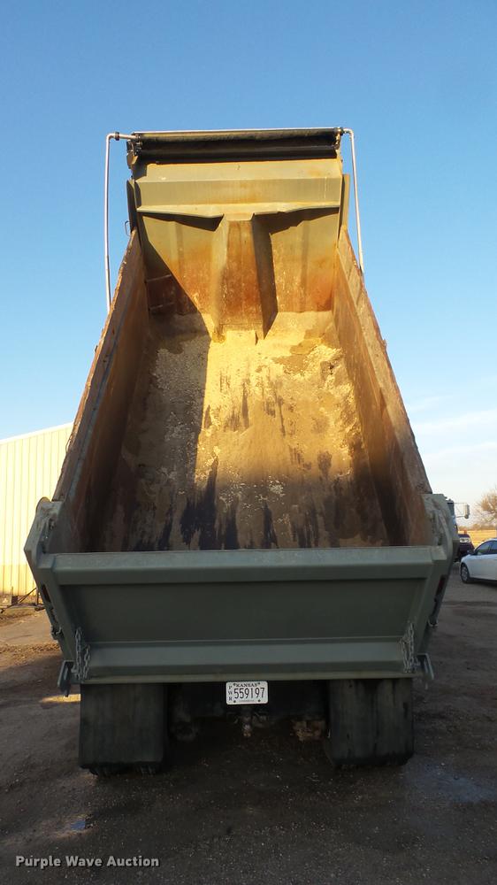 image for item DC0551 2007 Mack CV713 dump truck