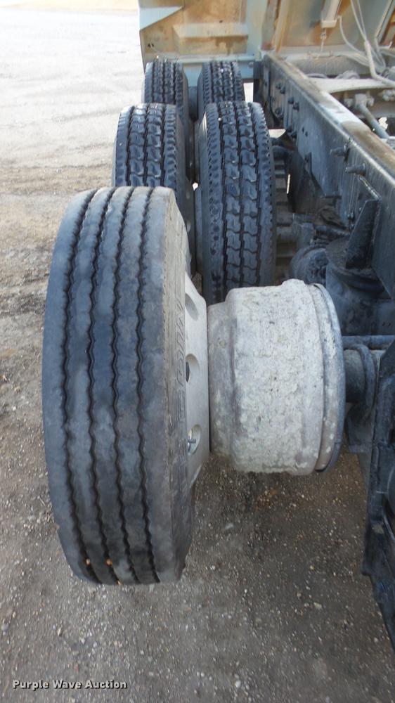 image for item DC0551 2007 Mack CV713 dump truck