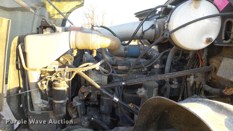 image for item DC0551 2007 Mack CV713 dump truck