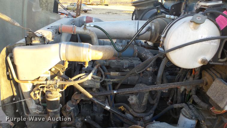 image for item DC0551 2007 Mack CV713 dump truck