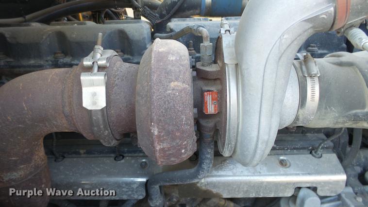 image for item DC0551 2007 Mack CV713 dump truck