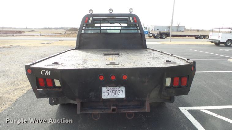 image for item DC0562 2009 Ford F350 Super Duty Crew Cab flatbed truck