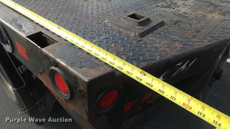 image for item DC0562 2009 Ford F350 Super Duty Crew Cab flatbed truck