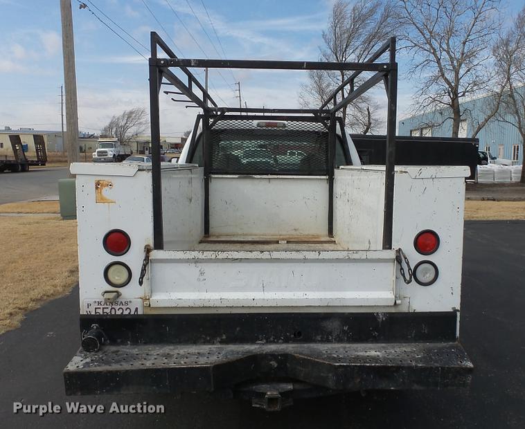 image for item DC0564 2008 Ford F350 Crew Cab utility bed pickup truck