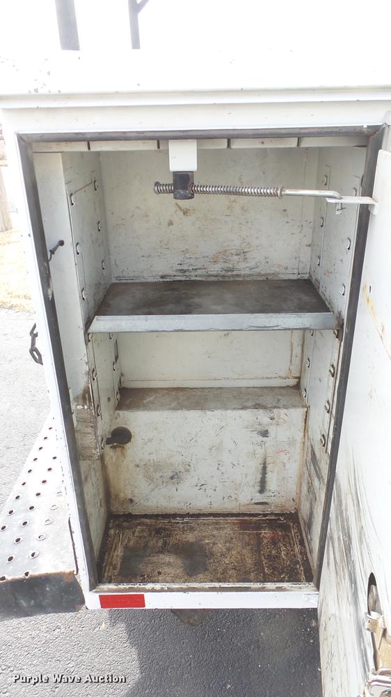 image for item DC0564 2008 Ford F350 Crew Cab utility bed pickup truck