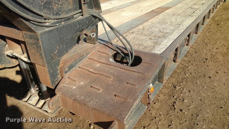 image for item DC0832 1998 Witzo Challenger RG-50 low boy equipment trailer