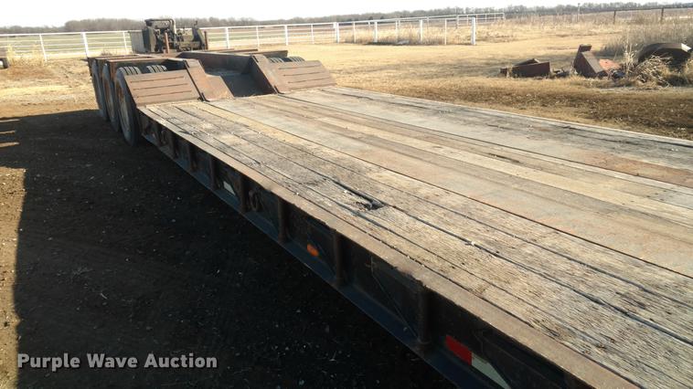 image for item DC0832 1998 Witzo Challenger RG-50 low boy equipment trailer