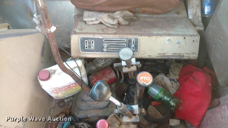 image for item DC0864 1978 International Paystar 5000 oilfield rig up truck