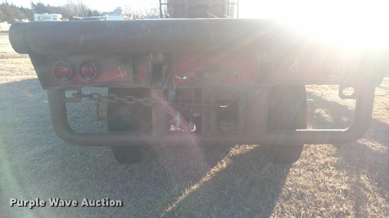 image for item DC0864 1978 International Paystar 5000 oilfield rig up truck