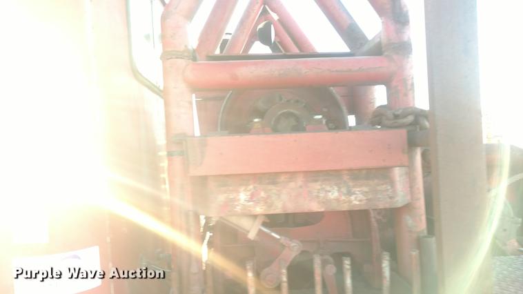 image for item DC0864 1978 International Paystar 5000 oilfield rig up truck