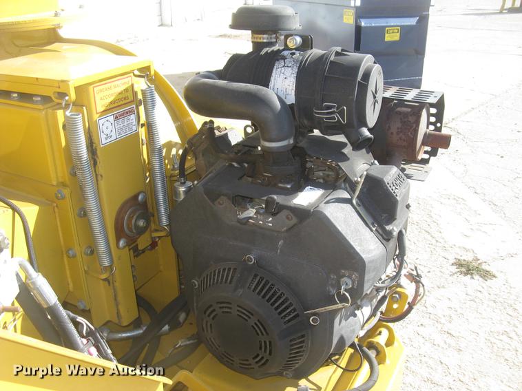 image for item DC2345 2010 Rayco RC6D chipper