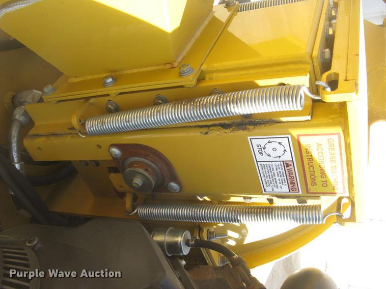 image for item DC2345 2010 Rayco RC6D chipper