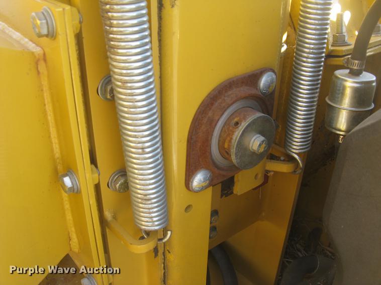 image for item DC2345 2010 Rayco RC6D chipper