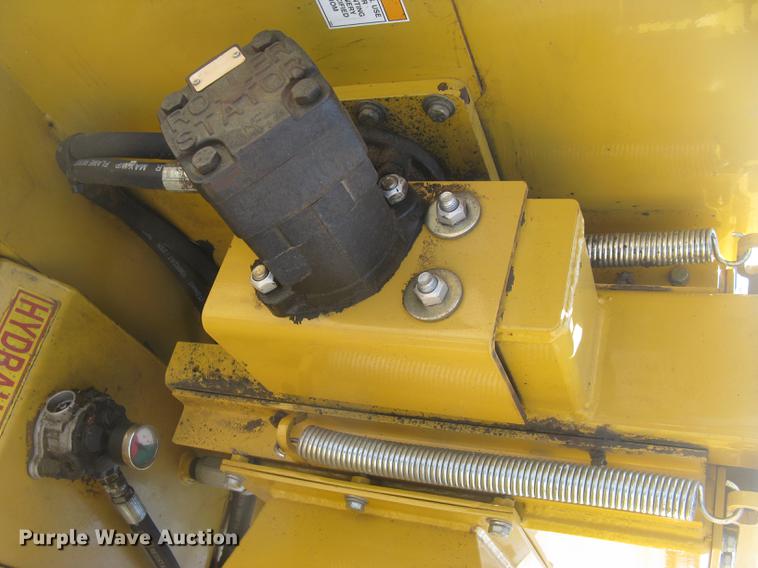 image for item DC2345 2010 Rayco RC6D chipper