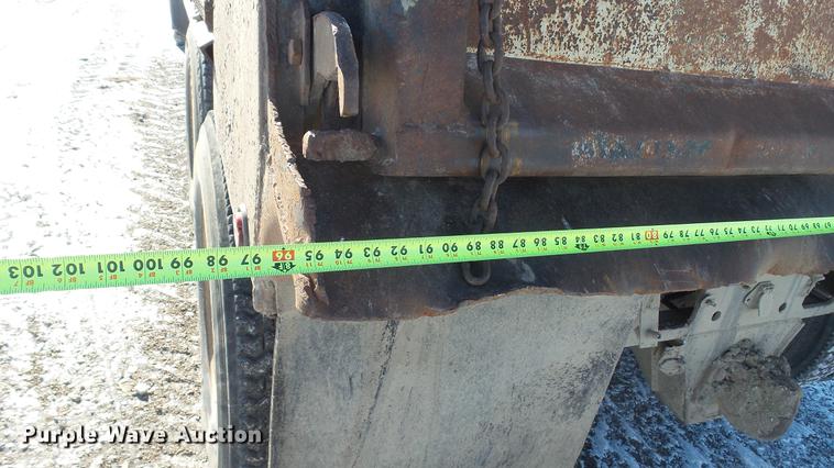 image for item DC5703 1992 International 2574 dump truck