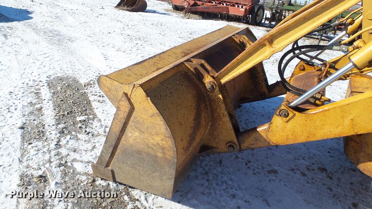 image for item DC5709 1993 Case 580 Super K backhoe