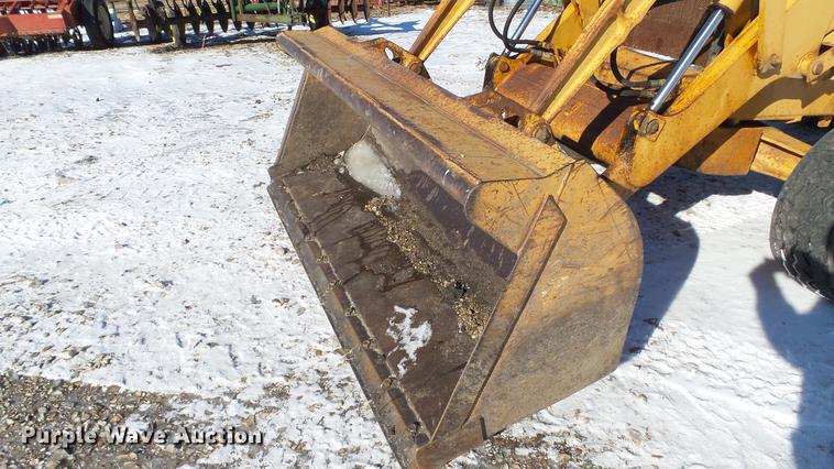 image for item DC5709 1993 Case 580 Super K backhoe