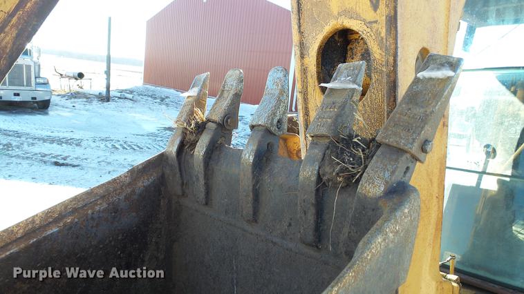 image for item DC5709 1993 Case 580 Super K backhoe
