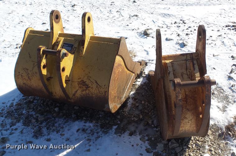 image for item DC5709 1993 Case 580 Super K backhoe