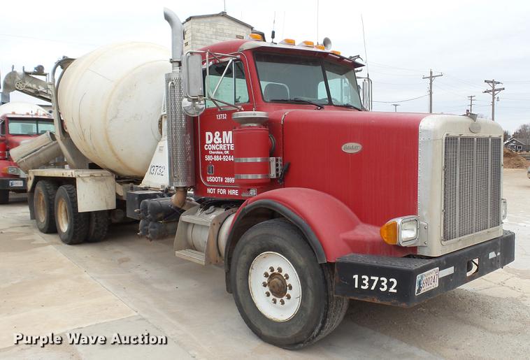 image for item DC5713 1999 Peterbilt 357 ready mix truck
