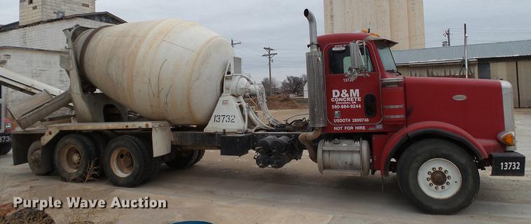 image for item DC5713 1999 Peterbilt 357 ready mix truck