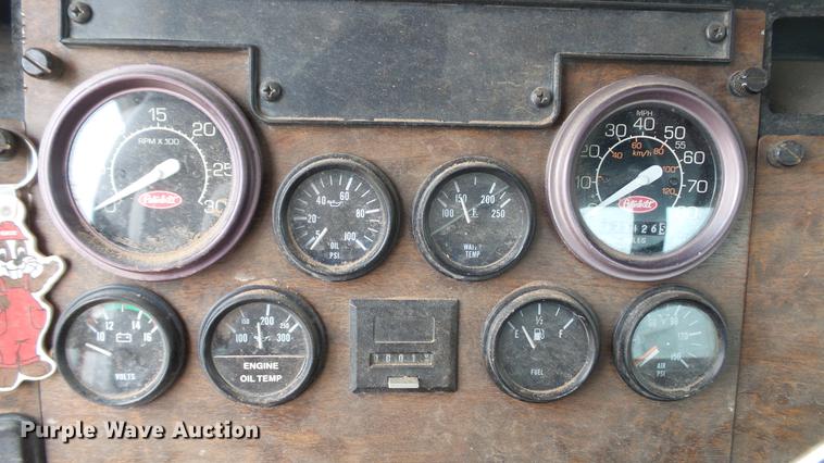 image for item DC5713 1999 Peterbilt 357 ready mix truck