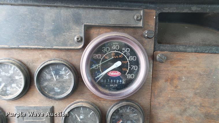 image for item DC5713 1999 Peterbilt 357 ready mix truck