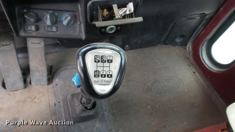 image for item DC5713 1999 Peterbilt 357 ready mix truck