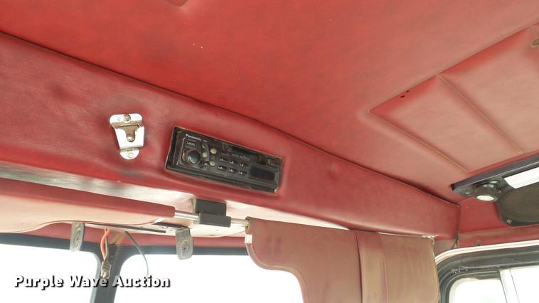 image for item DC5713 1999 Peterbilt 357 ready mix truck